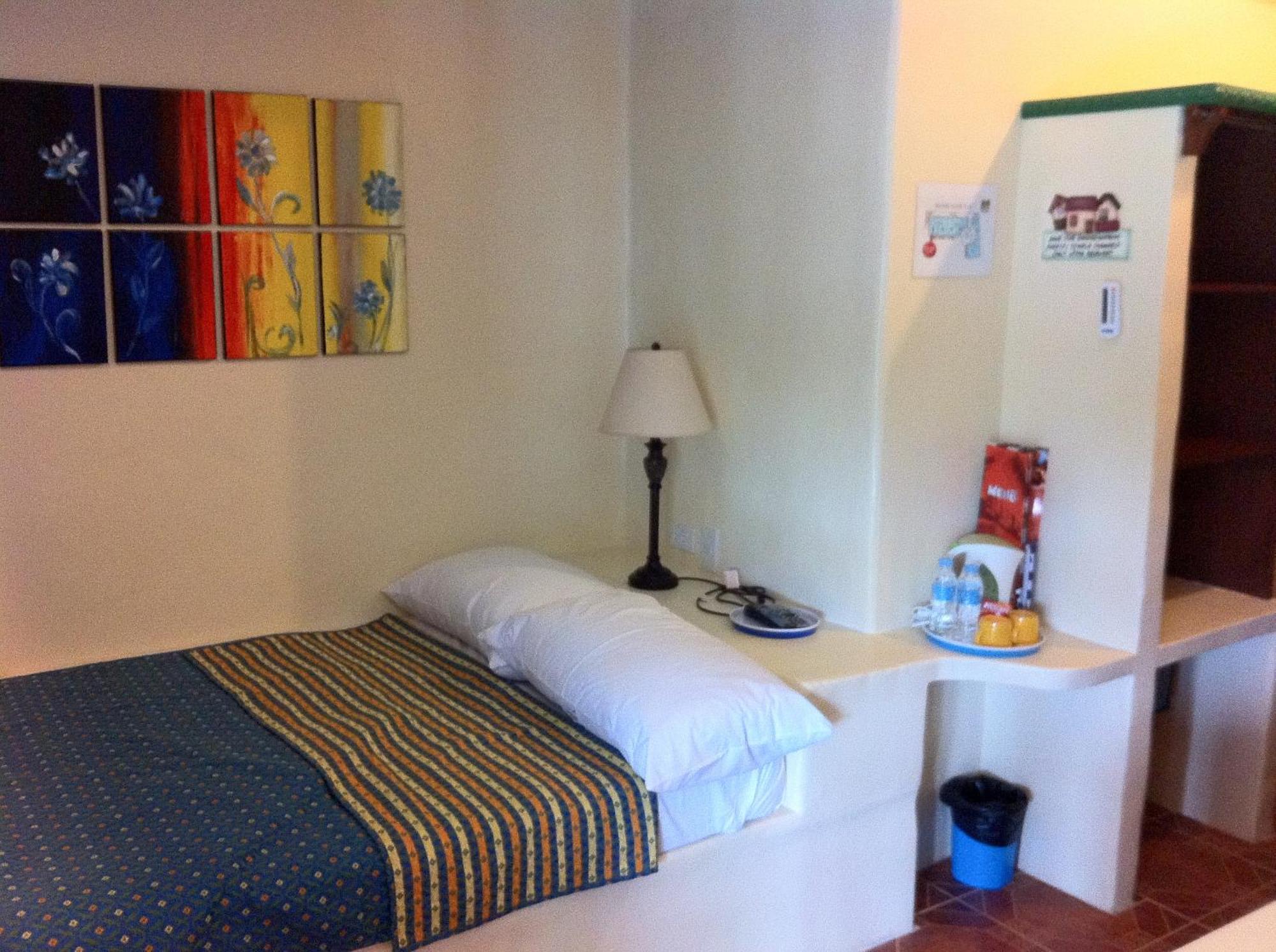Florentina Homes Dumaguete City Екстериор снимка